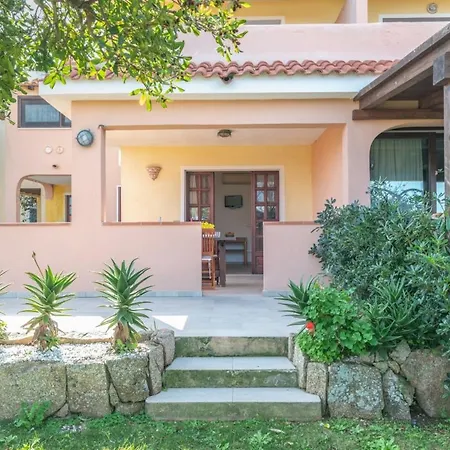 Casa de Férias Casa Iaf Marinella (Sardinia)
